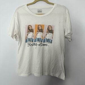 Britney Spears graphic tee